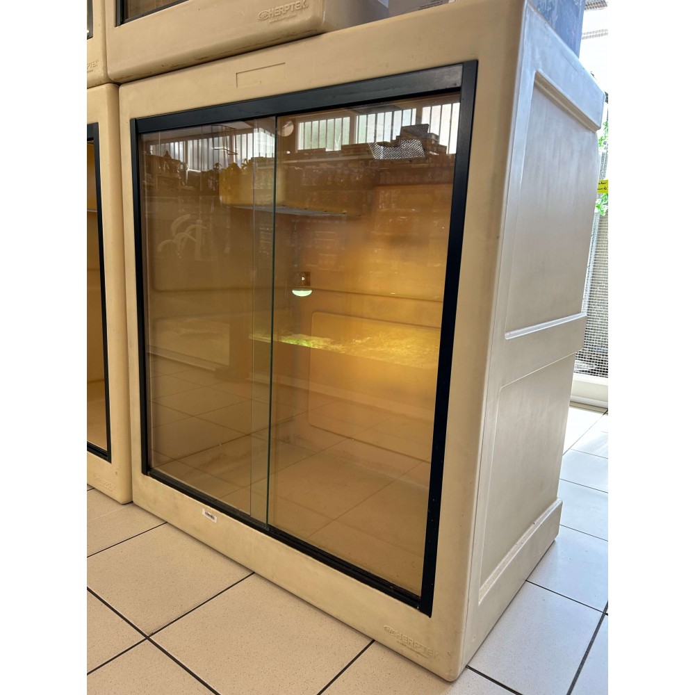 Terrarium Herptek 90x60x100cm beige - OCCASION Terrarium Herptek 90x60x100cm beige - OCCASION